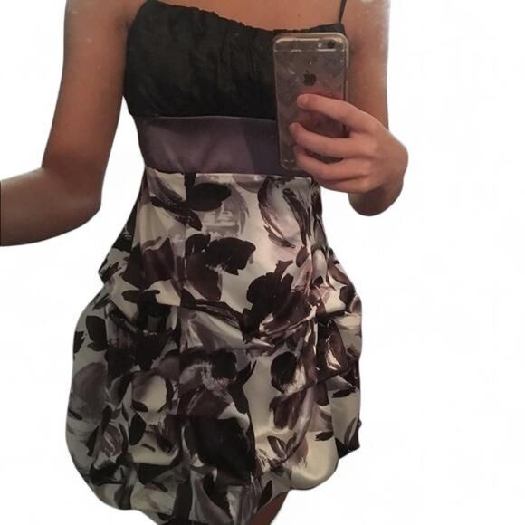 Y2K Vintage Ruby Rox Grunge Black Silver floral bubble hem mini dress | Size 5 - Picture 7 of 8